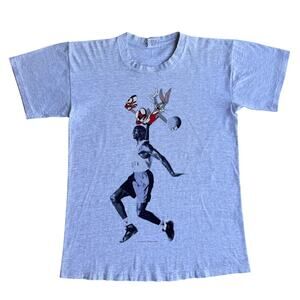 Vintage Bugs Bunny Michael Jordan Hare Jordan 90s Nike Basketball Shirt Medium